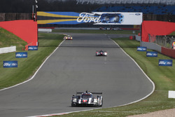 #1 Porsche Team Porsche 919 Hybrid: Timo Bernhard, Mark Webber, Brendon Hartley