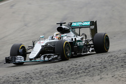 Льюіс Хемілтон, Mercedes AMG F1 W07 Hybrid
