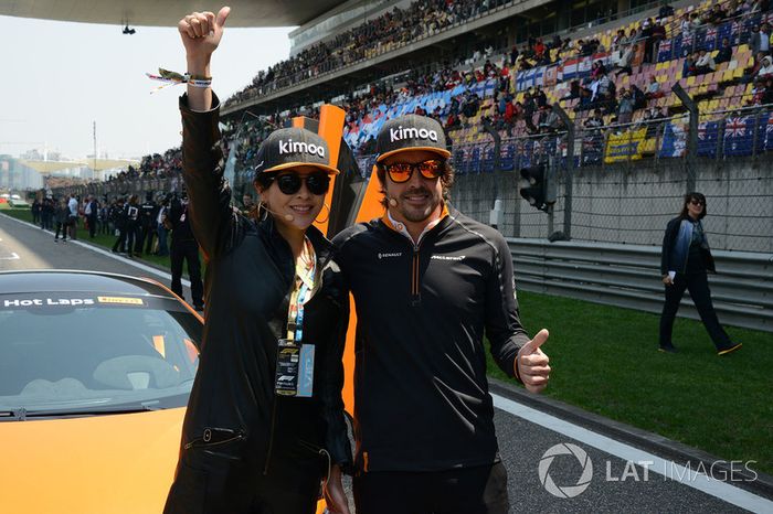 Corinna Lau, on the grid with Fernando Alonso, McLaren