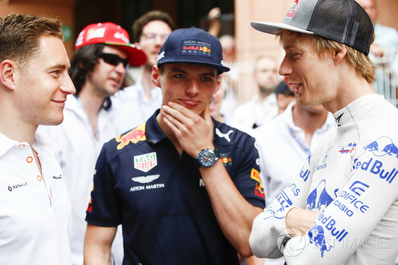 Stoffel Vandoorne, McLaren, Max Verstappen, Red Bull Racing, and Brendon Hartley, Toro Rosso