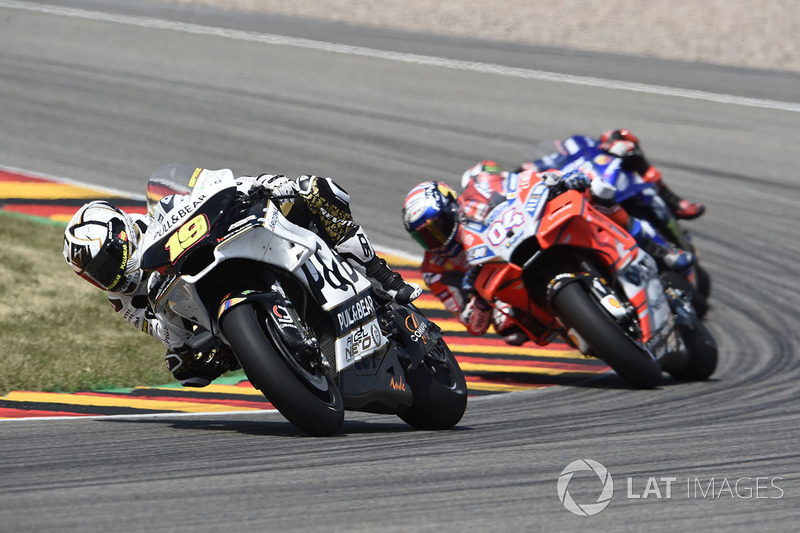 5. Bautista doet gouden zaak in strijd om lijfsbehoud in MotoGP