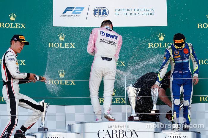 Podio: Maximilian Gunther, BWT Arden, George Russell, ART Grand Prix, Lando Norris, Carlin