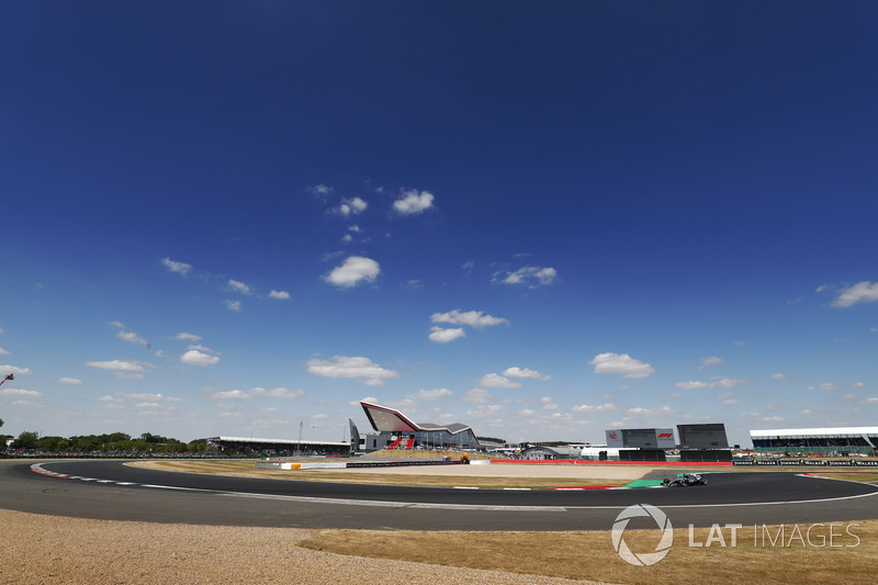 Льюіс Хемілтон, Mercedes AMG F1 W09