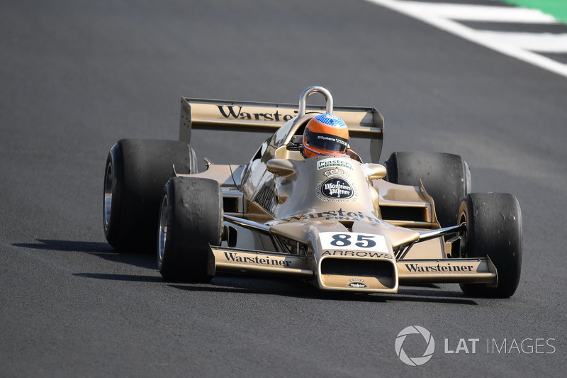 Arrows A1