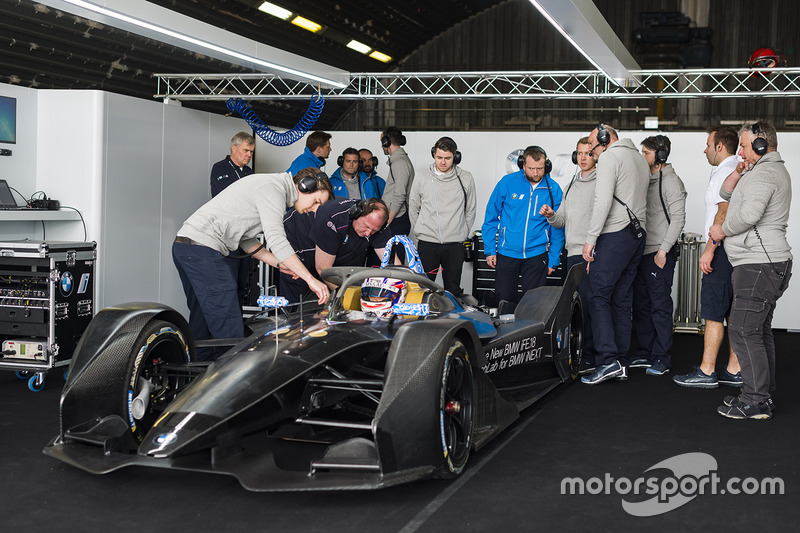 Tom Blomqvist, BMW iFE.18