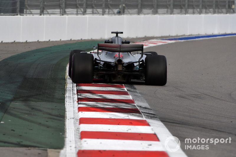 Льюіс Хемілтон, Mercedes AMG F1 W09