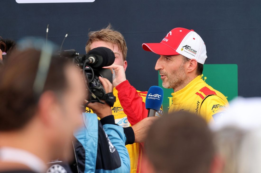 #83 AF Corse Ferrari 499P: Robert Kubica