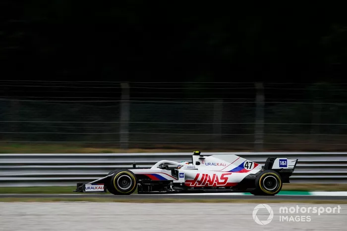 Mick Schumacher, Haas VF-21