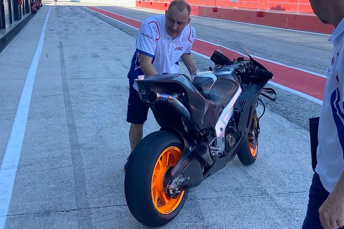 Stefan Bradl, Honda RC213V 2023