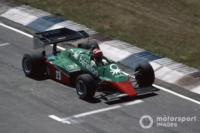Eddie Cheever (132 GPs)