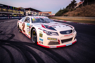 Nascar Euro car with General Tire