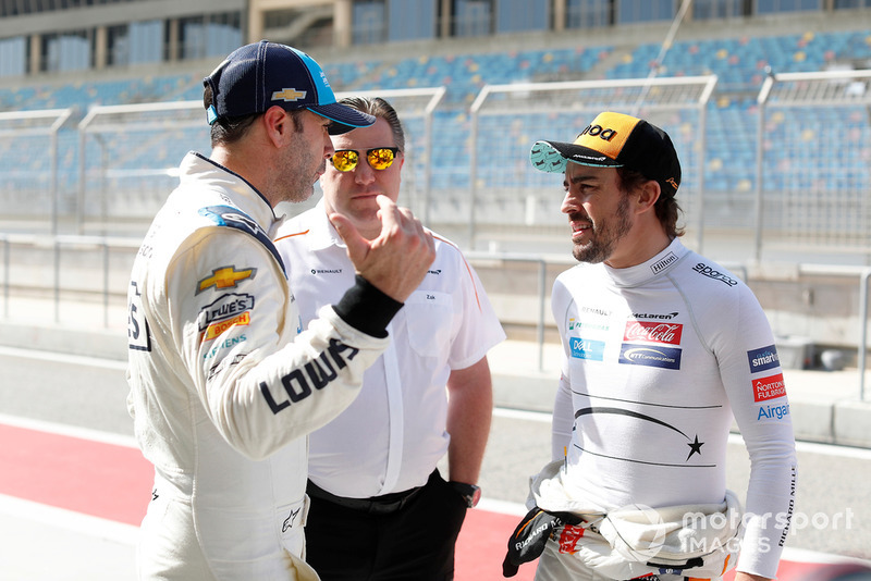 Jimmie Johnson, Zak Brown, Fernando Alonso  