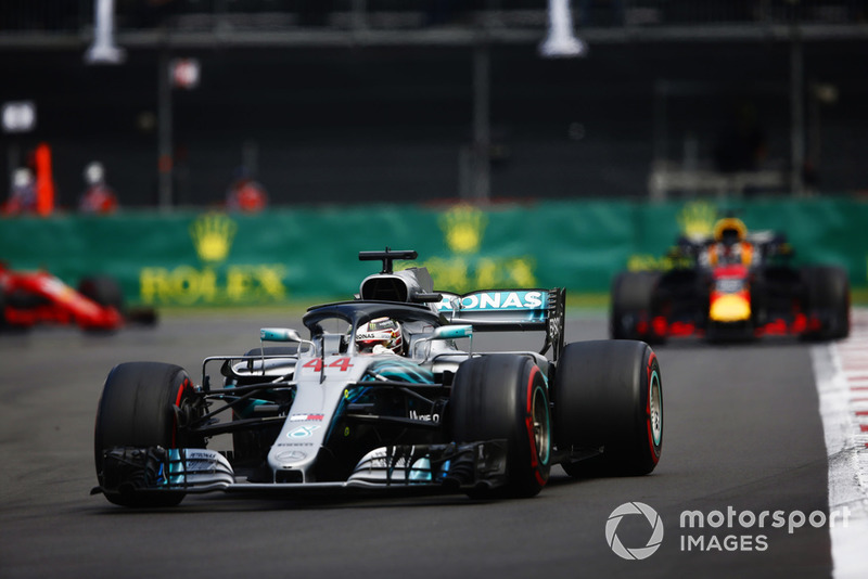 Льюіс Хемілтон, Mercedes AMG F1 W09, Даніель Ріккардо, Red Bull Racing RB14