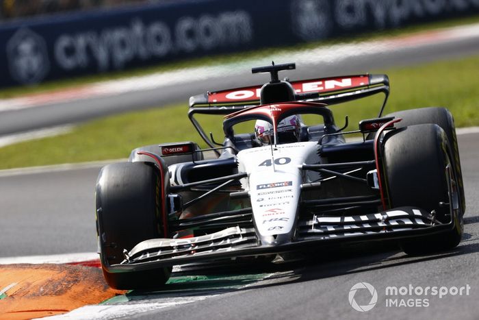 Liam Lawson, AlfaTauri AT04