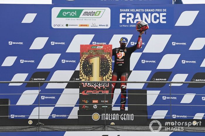 Campeón Jordi Torres, Pons Racing 40