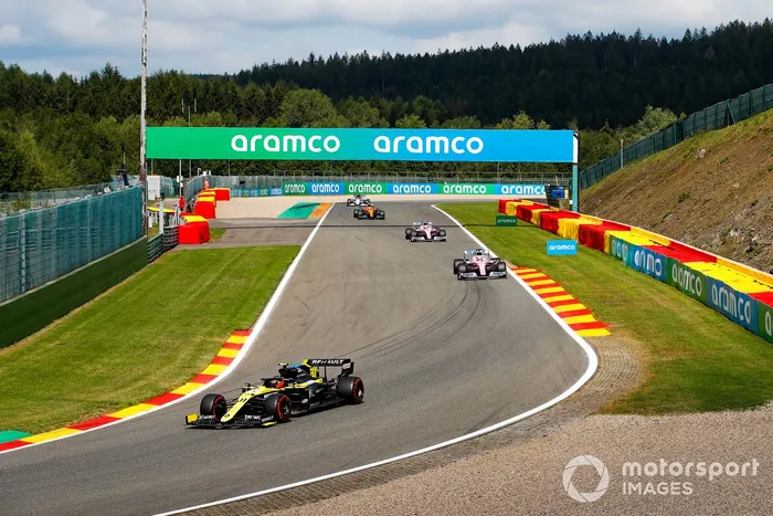 Esteban Ocon, Renault F1 Team R.S.20, Sergio Pérez, Racing Point RP20, Lance Stroll, Racing Point RP20