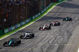 Sebastian Vettel, Aston Martin AMR22, Pierre Gasly, AlphaTauri AT03, Mick Schumacher, Haas VF-22, Valtteri Bottas, Alfa Romeo C42.