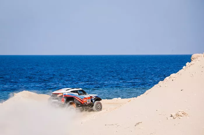 #317 X-Raid Mini JCW Rally Team Bmw: Vladimir Vasilyev, Dmitro Tsyro