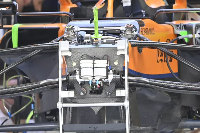 Detalle del McLaren MCL35M