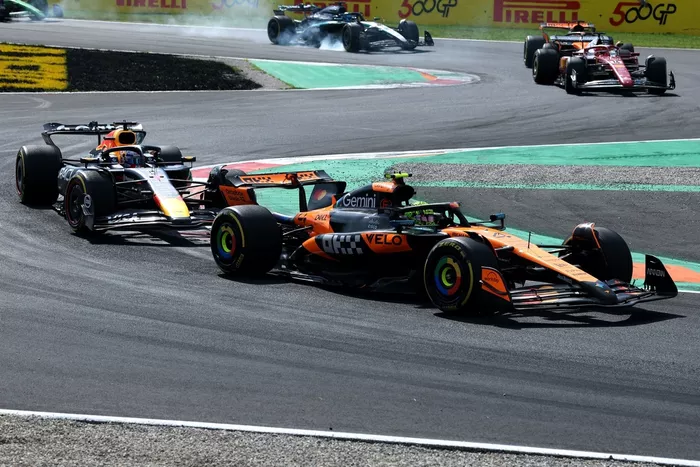 Lando Norris, McLaren, Max Verstappen, Red Bull Racing