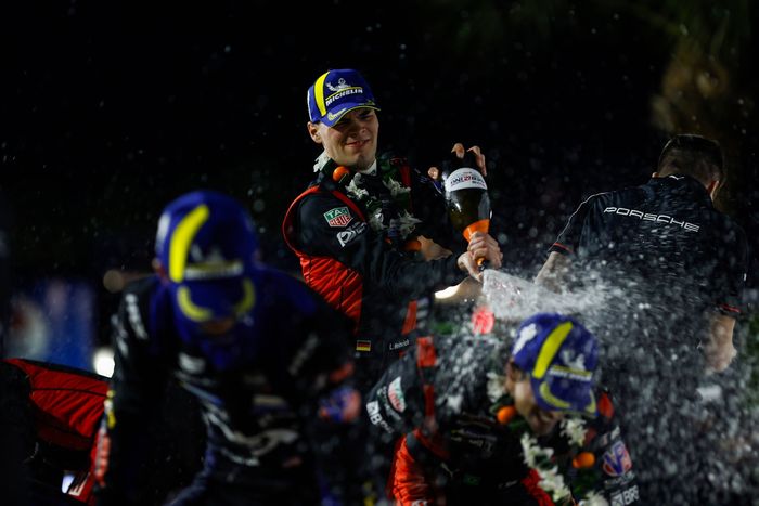 #7 Porsche Penske Motorsport Porsche 963: Felipe Nasr, Julien Andlauer, Laurin Heinrich