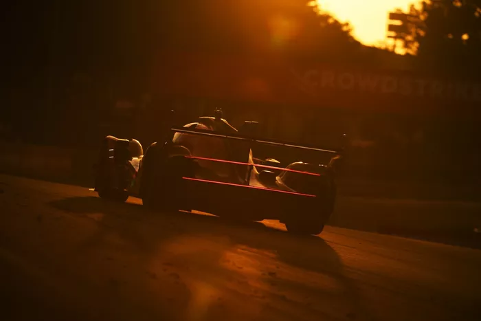 #17 Genesis Magma Racing Genesis GMR-001-Hypercar: Andre Lotterer, Pipo Derani, Mathys Jaubert