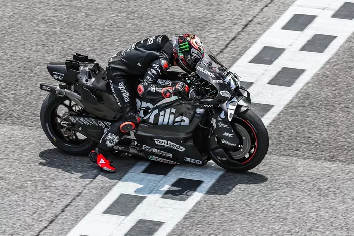 Marco Bezzecchi, Aprilia Racing