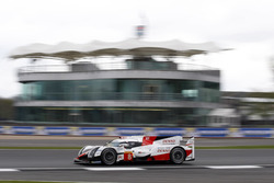 #8 Toyota Gazoo Racing Toyota TS050 Hybrid: Anthony Davidson, Sébastien Buemi, Kazuki Nakajima