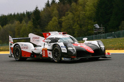 #8 Toyota Gazoo Racing, Toyota TS050 Hybrid: Anthony Davidson, Sébastien Buemi, Kazuki Nakajima