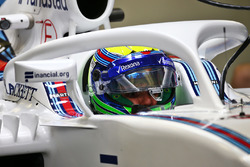 Felipe Massa, Williams FW38 con la cubierta de la cabina de Halo