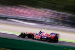 Carlos Sainz Jr., Scuderia Toro Rosso STR11