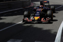 Даниил Квят, Scuderia Toro Rosso STR11