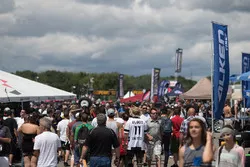 Autodrome St-Eustache atmosphere