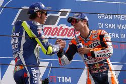 Ganador, Dani Pedrosa, Repsol Honda Team, segundo, Valentino Rossi, Yamaha Factory Racing