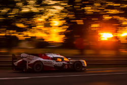 #5 Toyota Racing Toyota TS050 Hybrid: Anthony Davidson, Sテゥbastien Buemi, Kazuki Nakajima