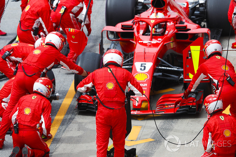 Піт-стоп Себастьяна Феттеля, Ferrari SF71H