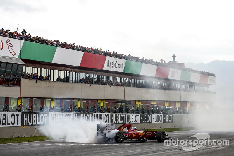 F1 Ferrari show