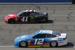 Ryan Blaney, Team Penske, Ford Fusion PPG Kurt Busch, Stewart-Haas Racing, Ford Fusion Haas Automation/Monster Energy