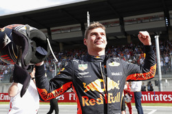 Il vincitore della gara Max Verstappen, Red Bull Racing