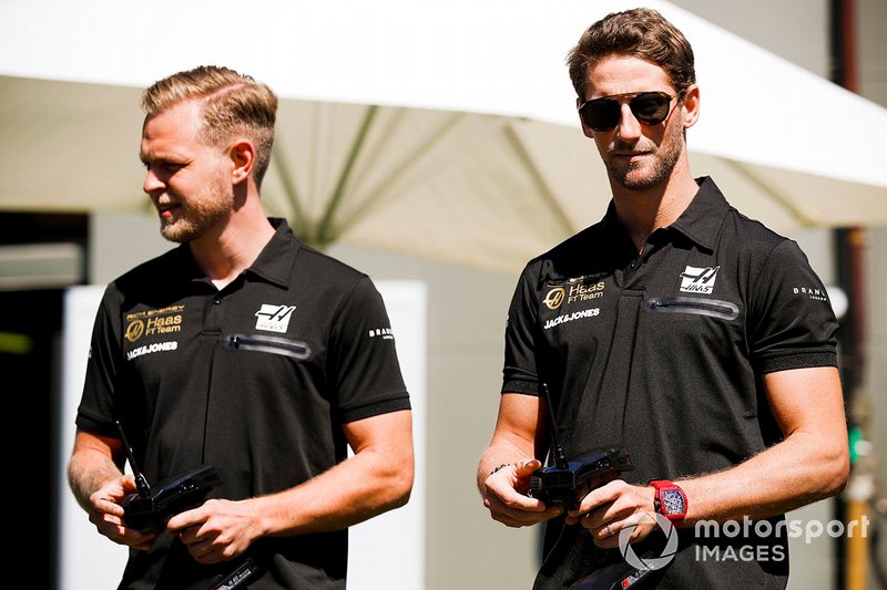 Romain Grosjean, Haas F1 Team e Kevin Magnussen, Haas F1 Team