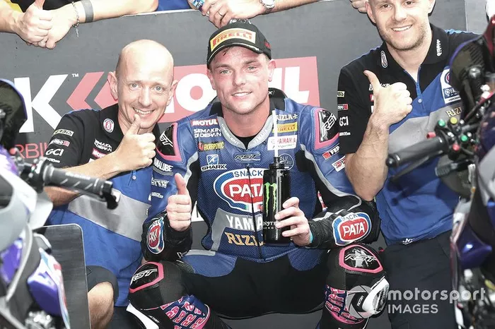 Alex Lowes, Pata Yamaha