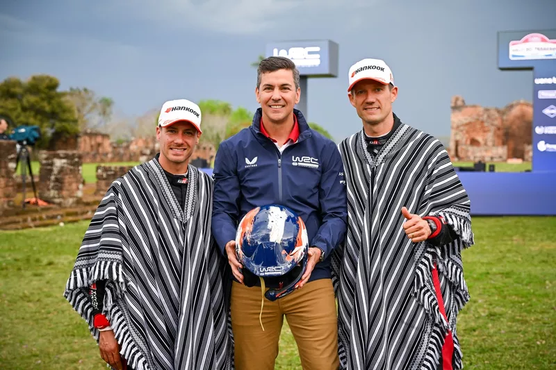 Vainqueur Thierry Neuville, Martijn Wydaeghe, Hyundai World Rally Team Hyundai i20 N Rally1