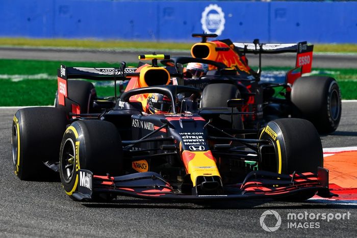 Alex Albon, Red Bull Racing RB16, Max Verstappen, Red Bull Racing RB16