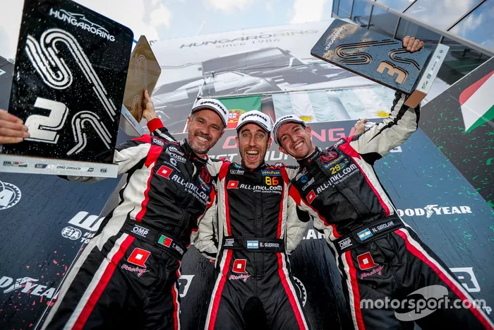 Tiago Monteiro, ALL-INKL.DE Münnich Motorsport Honda Civic TCR, Esteban Guerrieri, ALL-INKL.COM Münnich Motorsport Honda Civic TCR, Nestor Girolami, ALL-INKL.COM Münnich Motorsport Honda Civic TCR