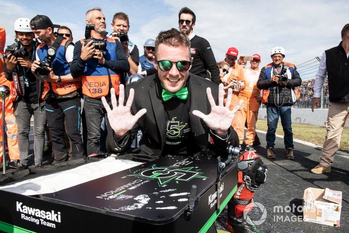 Jonathan Rea, Kawasaki Racing Team celebra su quinto título mundial