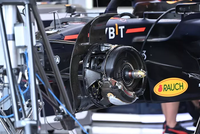 Detalle del tambor de freno del Red Bull RB18