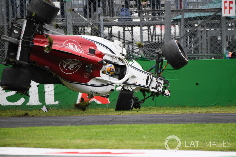 Choque de Marcus Ericsson, Sauber C37