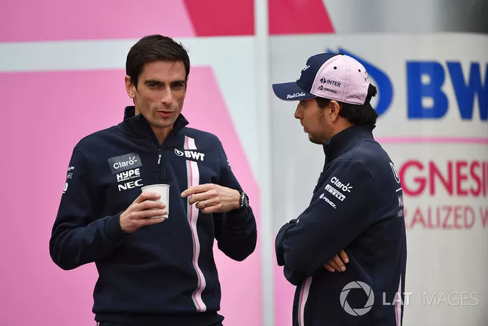 Nicholas Latifi, Racing Point Force India F1 Team y Sergio Perez, Racing Point Force India F1 Team