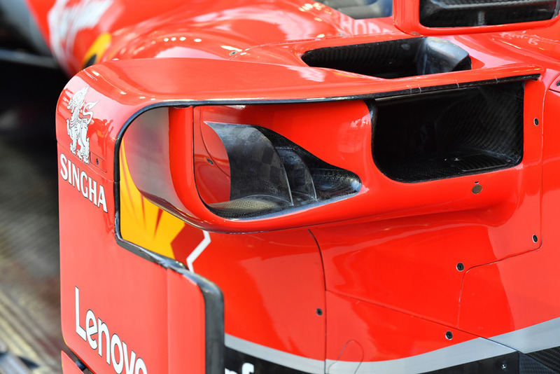 Ferrari SF71H detalle del pontón y la barcaza