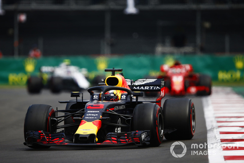 DNF: Daniel Ricciardo, Red Bull Racing RB14